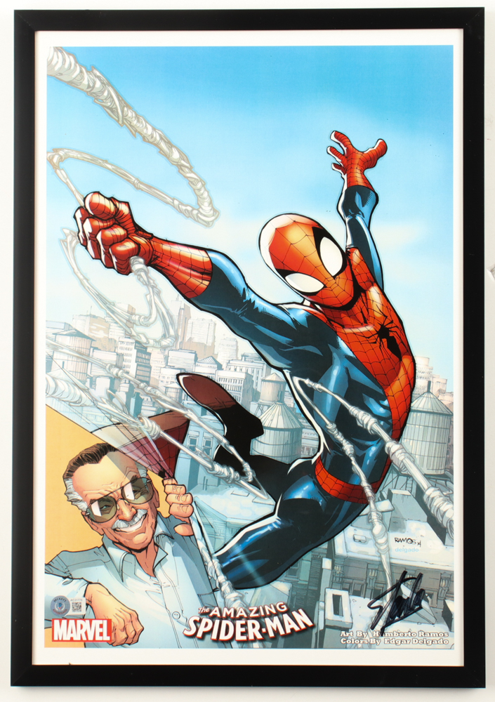 Stan Lee Signed "The Amazing Spiderman" Custom Framed Photo Display (Beckett) at PristineAuction.com Stan Lee Signed "The Amazing Spiderman" Custom Framed Photo Display (Beckett) at PristineAuction.com