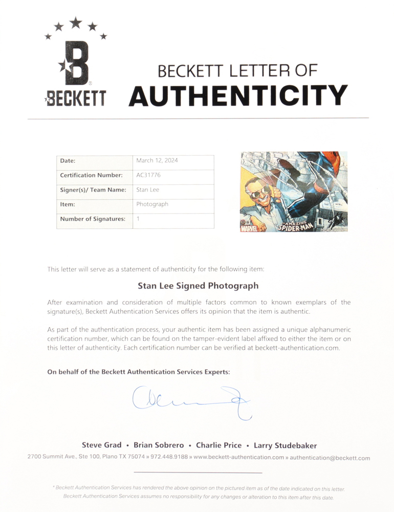 Stan Lee Signed "The Amazing Spiderman" Custom Framed Photo Display (Beckett) at PristineAuction.com Stan Lee Signed "The Amazing Spiderman" Custom Framed Photo Display (Beckett) at PristineAuction.com