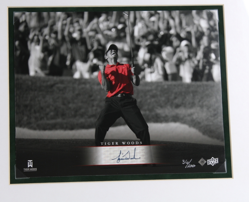 Sports Memorabilia Auction Pristine Tiger Woods Signed Le 22x39 Custom Framed Golf Flag Display Upper Deck At Pristineauction