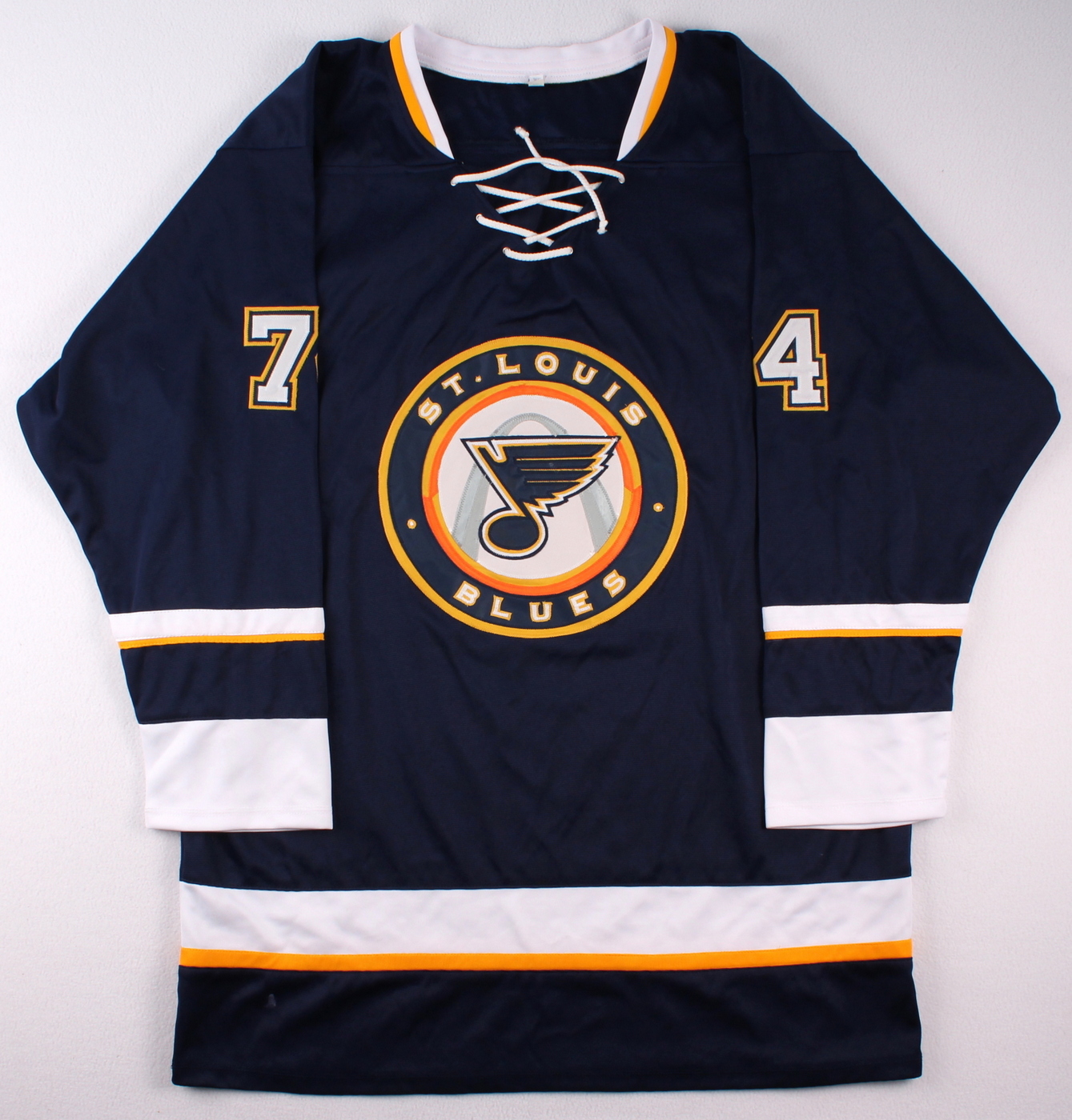 T.J. Oshie Signed Blues Jersey (JSA COA) at PristineAuction.com T.J. Oshie Signed Blues Jersey (JSA COA) at PristineAuction.com