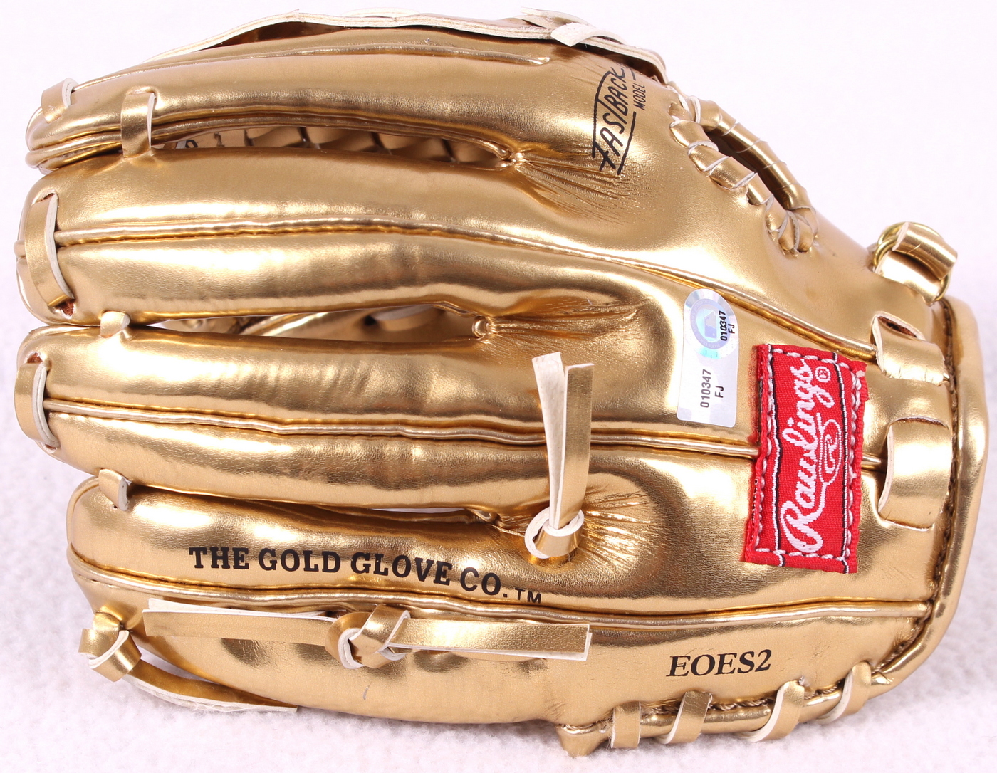 Hank Aaron Signed Rawlings Gold Glove Mini-Baseball Glove with Display Case (Steiner COA) at PristineAuction.com Hank Aaron Signed Rawlings Gold Glove Mini-Baseball Glove with Display Case (Steiner COA) at PristineAuction.com