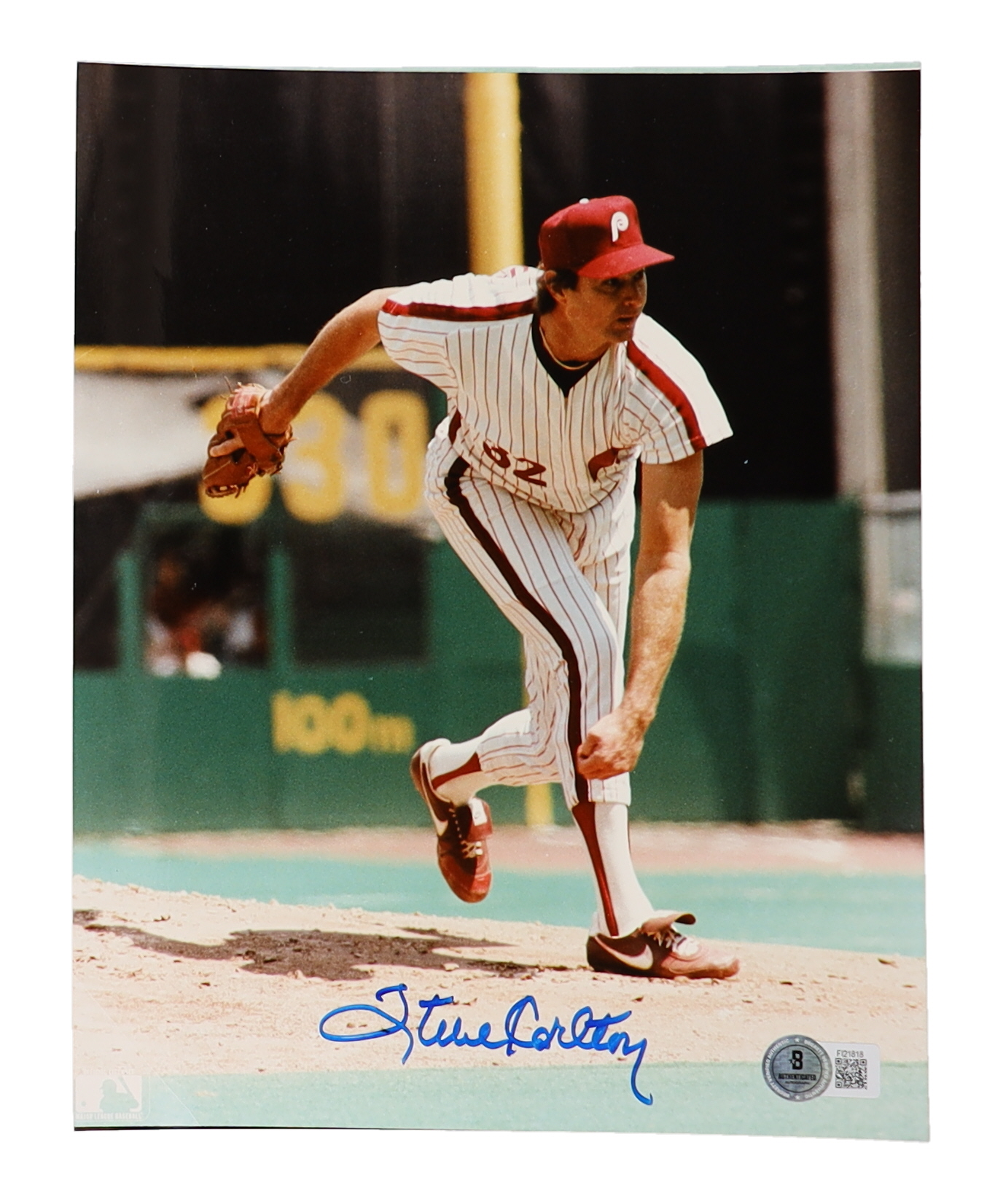 Steve Carlton Signed Phillies 8x10 Photo (Beckett) at PristineAuction.com Steve Carlton Signed Phillies 8x10 Photo (Beckett) at PristineAuction.com