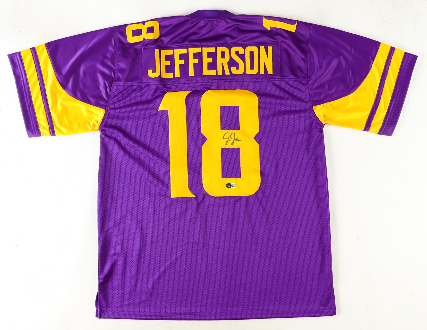 Justin Jefferson Signed Jersey (Beckett) at PristineAuction.com Justin Jefferson Signed Jersey (Beckett) at PristineAuction.com