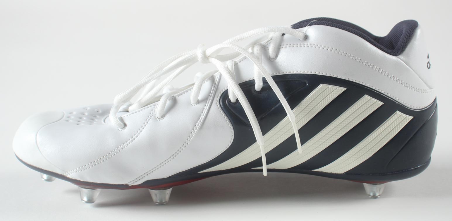 Montez Sweat Signed Adidas Football Cleat (JSA) at PristineAuction.com Montez Sweat Signed Adidas Football Cleat (JSA) at PristineAuction.com