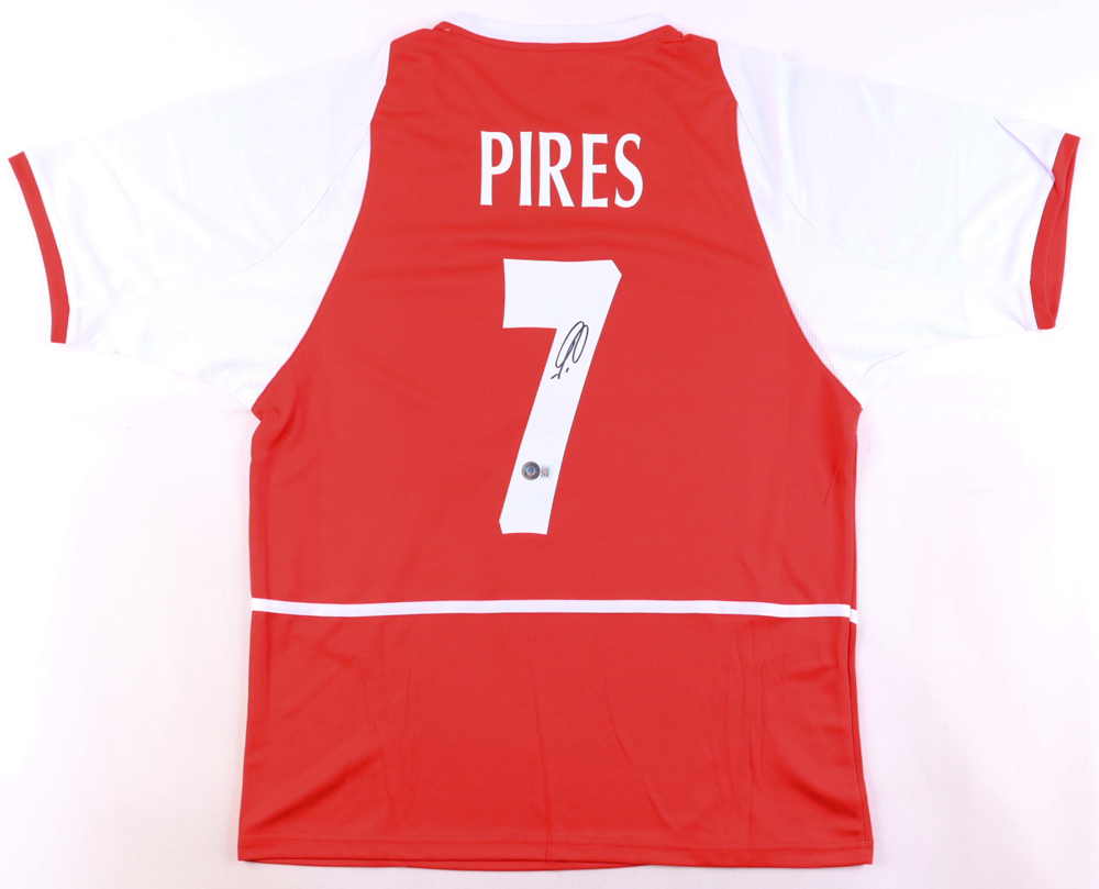 Robert Pires Signed Arsenal Jersey (Beckett) at PristineAuction.com Robert Pires Signed Arsenal Jersey (Beckett) at PristineAuction.com