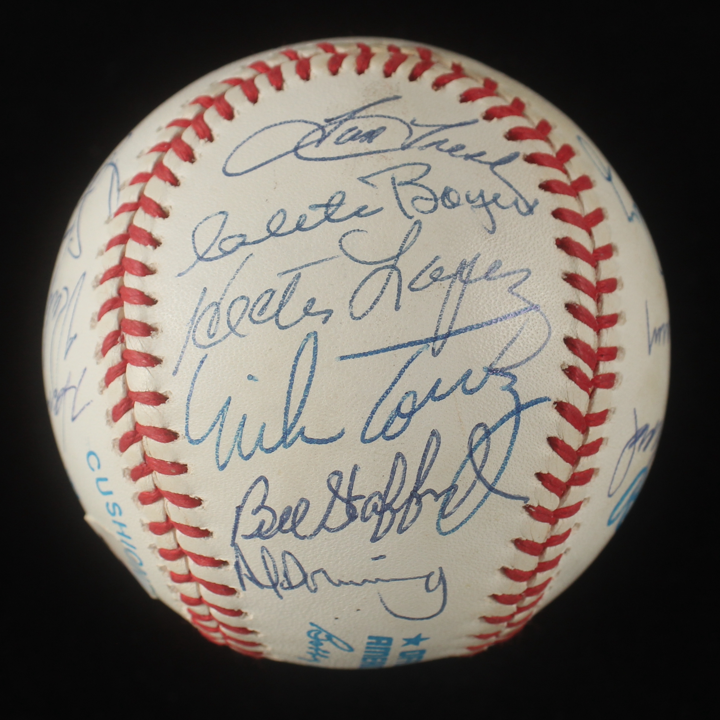 OAL Baseball Signed by (18) with Lou Piniella, Tom Tresh, Allie Reynolds, Moose Skowron with Display Case (PSA) at PristineAuction.com OAL Baseball Signed by (18) with Lou Piniella, Tom Tresh, Allie Reynolds, Moose Skowron with Display Case (PSA) at PristineAuction.com