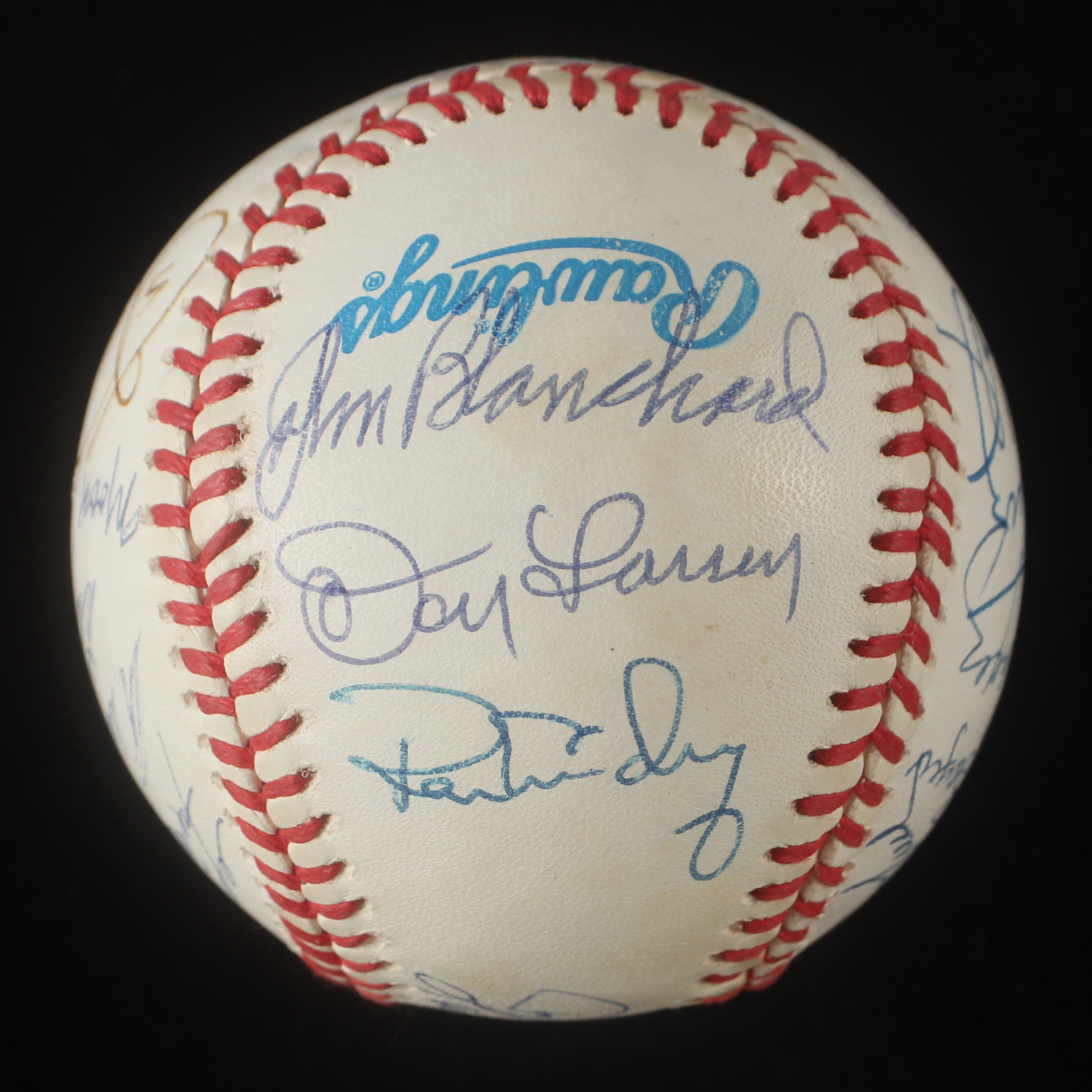 OAL Baseball Signed by (18) with Lou Piniella, Tom Tresh, Allie Reynolds, Moose Skowron with Display Case (PSA) at PristineAuction.com OAL Baseball Signed by (18) with Lou Piniella, Tom Tresh, Allie Reynolds, Moose Skowron with Display Case (PSA) at PristineAuction.com