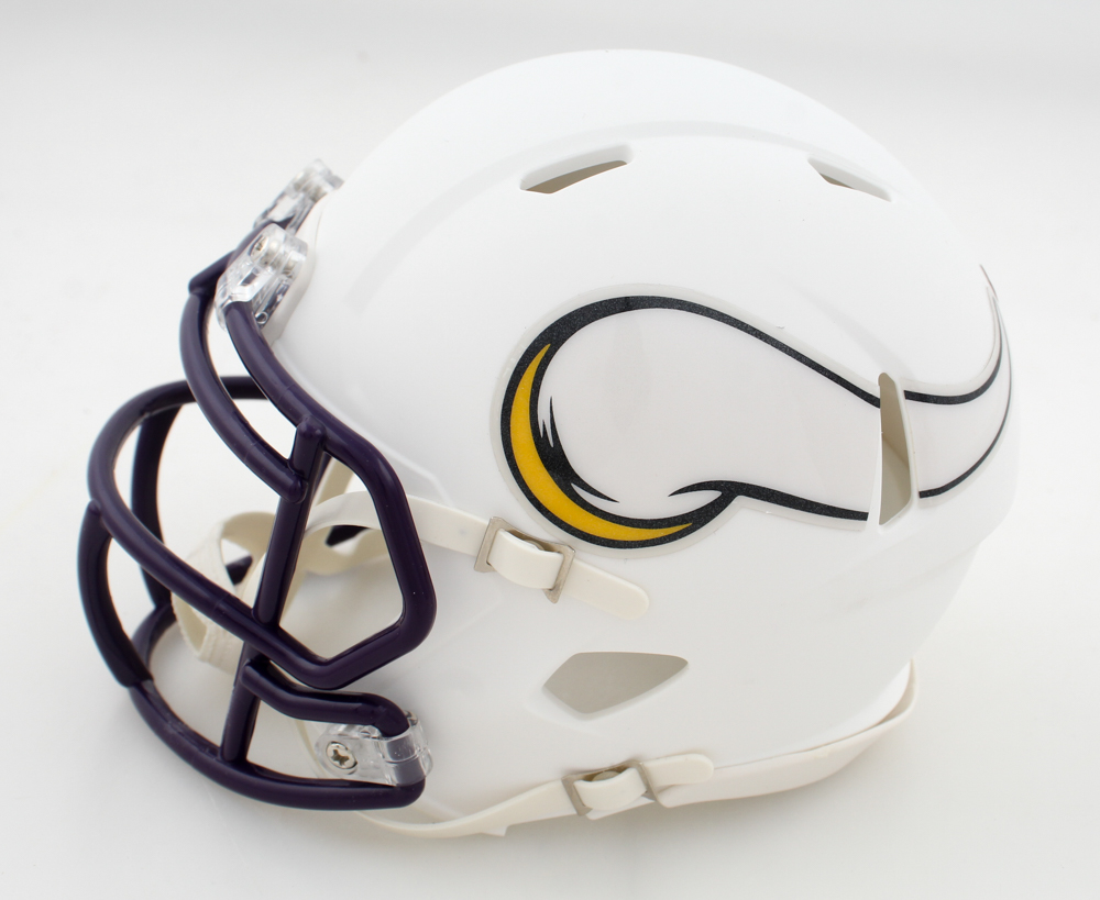 Dallas Turner Signed Vikings White Matte Speed Mini Helmet (Beckett) at PristineAuction.com Dallas Turner Signed Vikings White Matte Speed Mini Helmet (Beckett) at PristineAuction.com