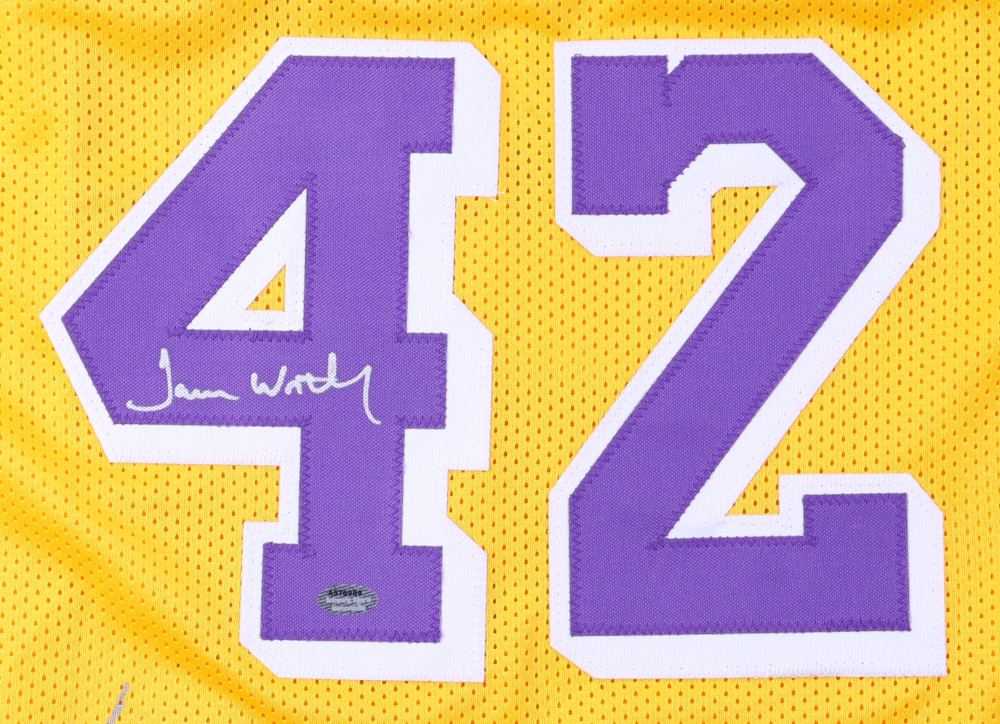 James Worthy Signed Jersey (Schwartz) at PristineAuction.com James Worthy Signed Jersey (Schwartz) at PristineAuction.com