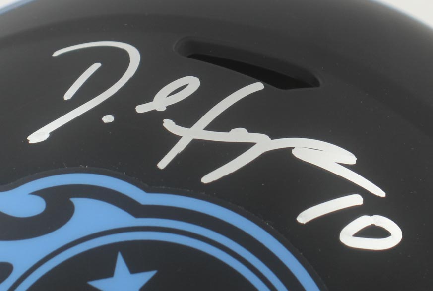 DeAndre Hopkins Signed Titans Full-Size Authentic On-Field Eclipse Alternate Speed Helmet (Beckett) at PristineAuction.com DeAndre Hopkins Signed Titans Full-Size Authentic On-Field Eclipse Alternate Speed Helmet (Beckett) at PristineAuction.com
