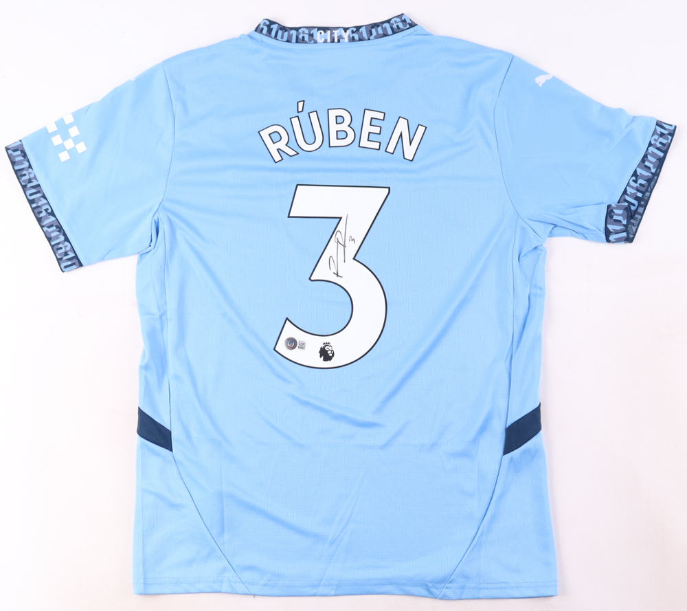 Ruben Dias Signed Jersey (Beckett) at PristineAuction.com Ruben Dias Signed Jersey (Beckett) at PristineAuction.com