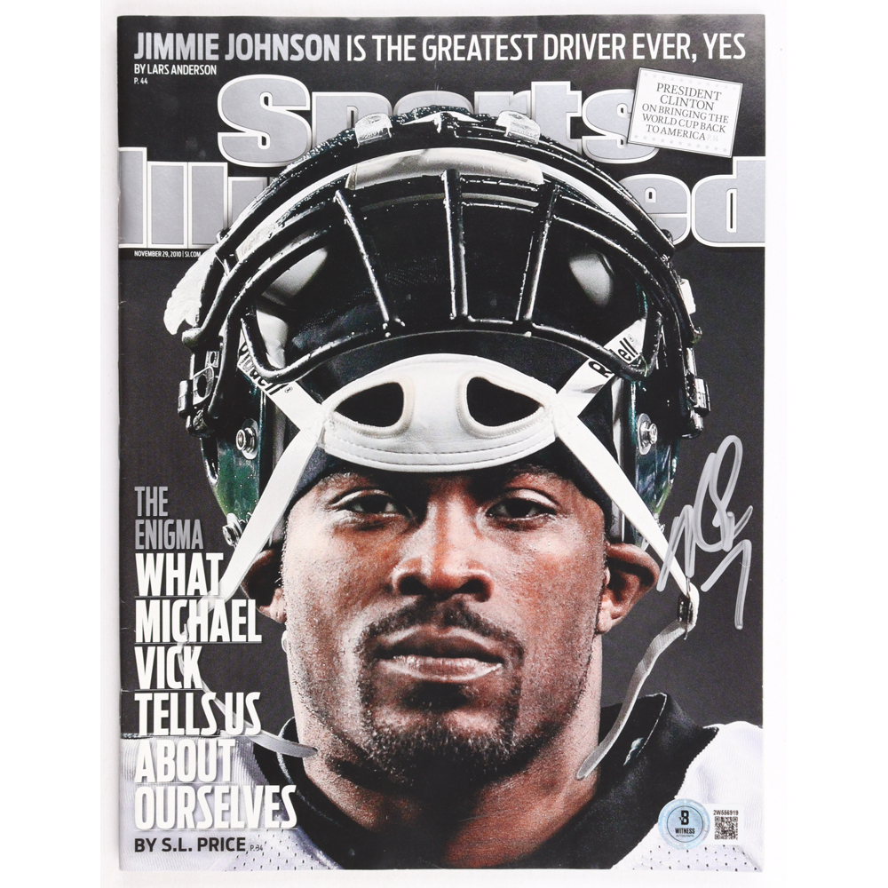 Michael Vick Signed 2010 Sports Illustrated Magazine (Beckett) at PristineAuction.com