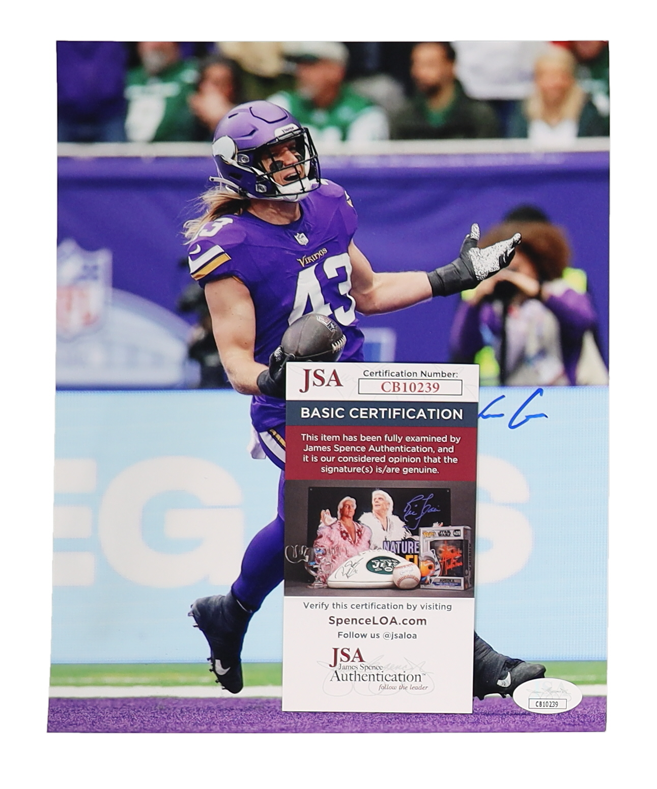 Andrew Van Ginkel Signed Vikings 8x10 Photo (JSA) at PristineAuction.com Andrew Van Ginkel Signed Vikings 8x10 Photo (JSA) at PristineAuction.com