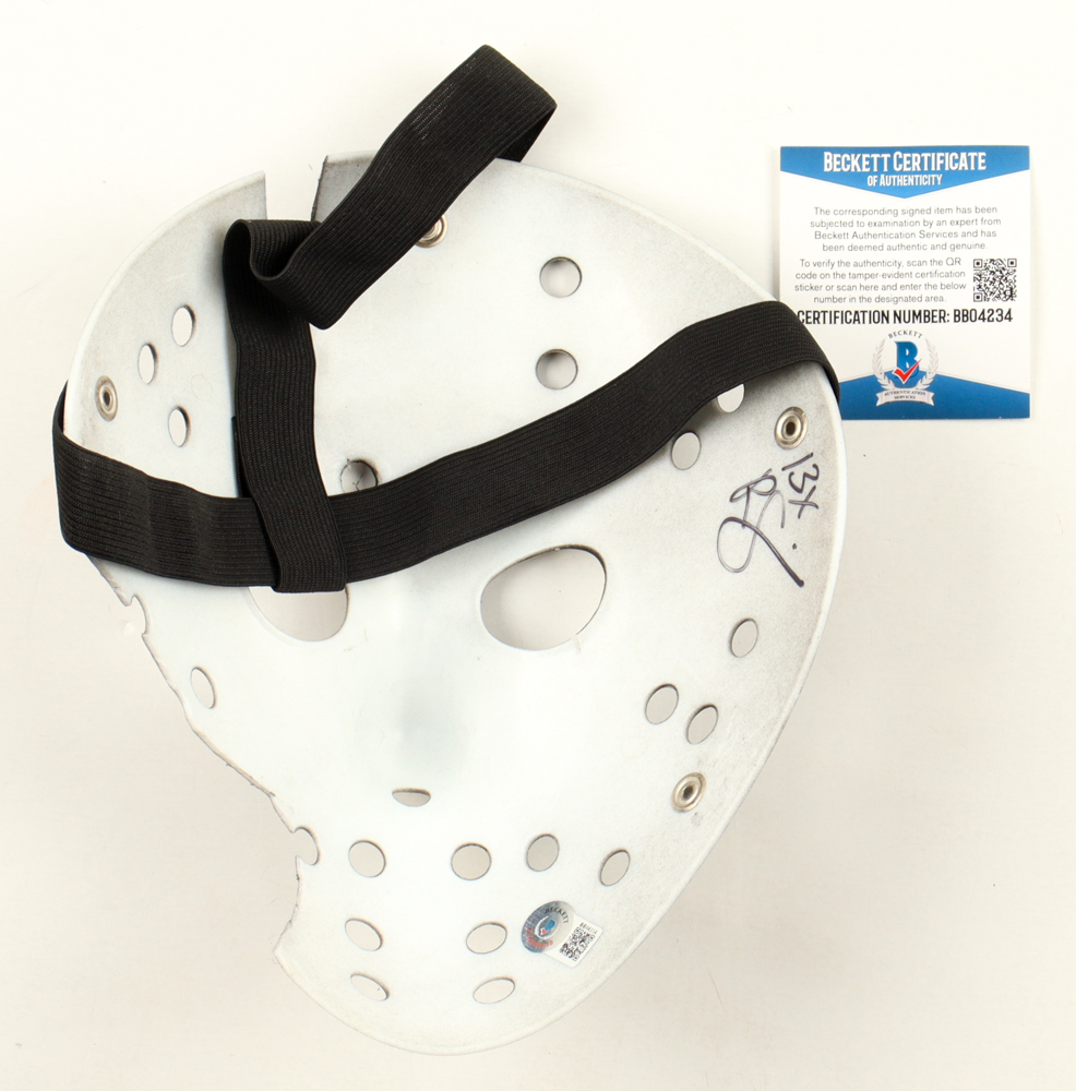 Kane Hodder Signed "Friday the 13th" Mask Inscribed "Hell Jason" (Beckett) at PristineAuction.com Kane Hodder Signed "Friday the 13th" Mask Inscribed "Hell Jason" (Beckett) at PristineAuction.com