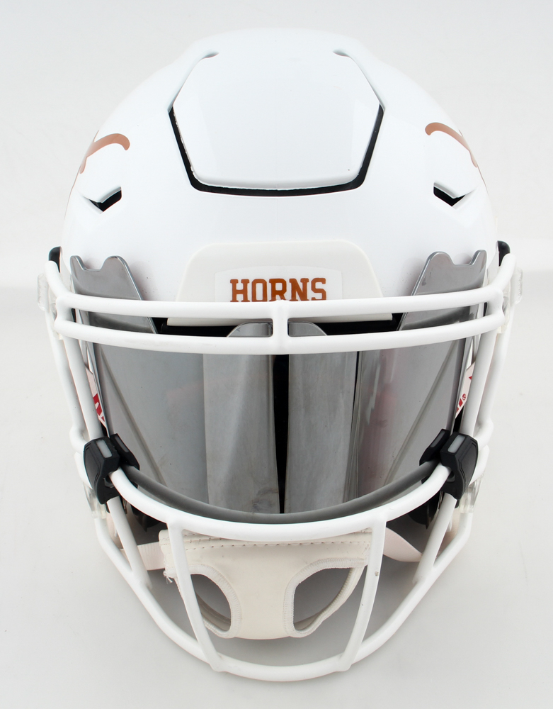 Bijan Robinson Signed Texas Longhorns Full-Size Authentic On-Field SpeedFlex Helmet With Visor (Beckett) at PristineAuction.com Bijan Robinson Signed Texas Longhorns Full-Size Authentic On-Field SpeedFlex Helmet With Visor (Beckett) at PristineAuction.com