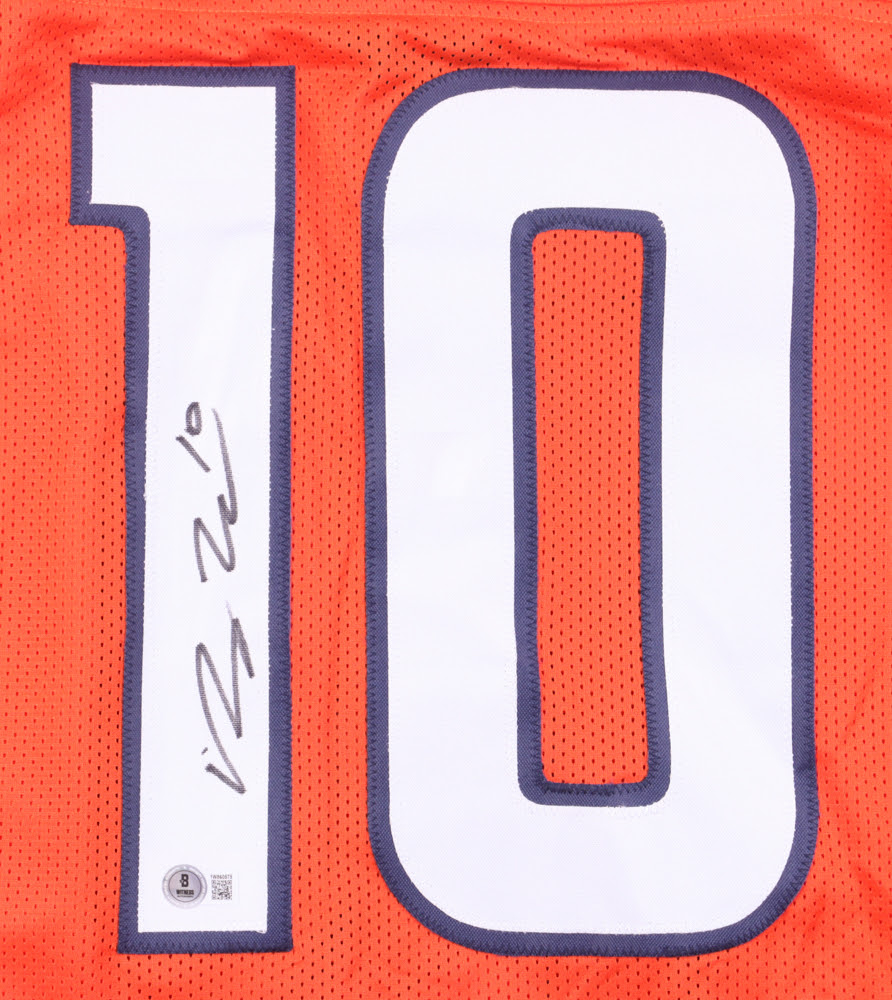Bo Nix Signed Jersey (Beckett) at PristineAuction.com Bo Nix Signed Jersey (Beckett) at PristineAuction.com