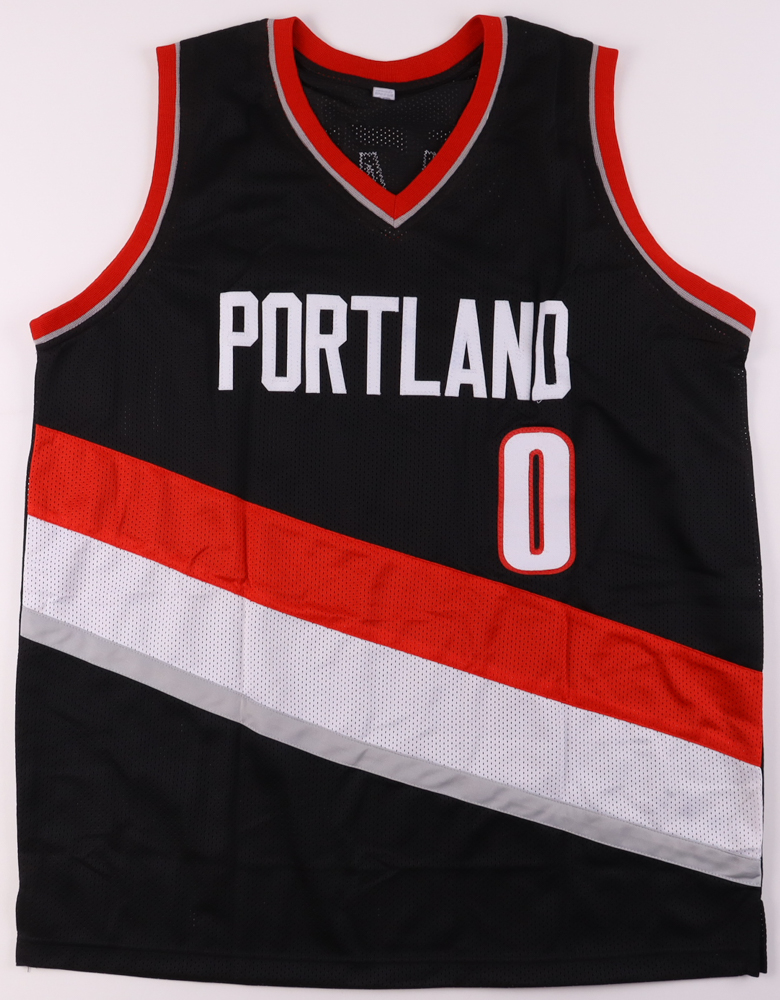 Damian Lillard Signed Jersey Inscribed "D.o.l.l.a" (JSA & Lillard) at PristineAuction.com Damian Lillard Signed Jersey Inscribed "D.o.l.l.a" (JSA & Lillard) at PristineAuction.com