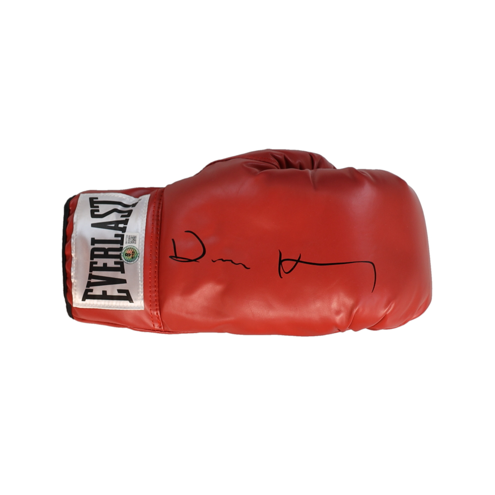 Devin Haney Signed Everlast Boxing Glove (Beckett) at PristineAuction.com