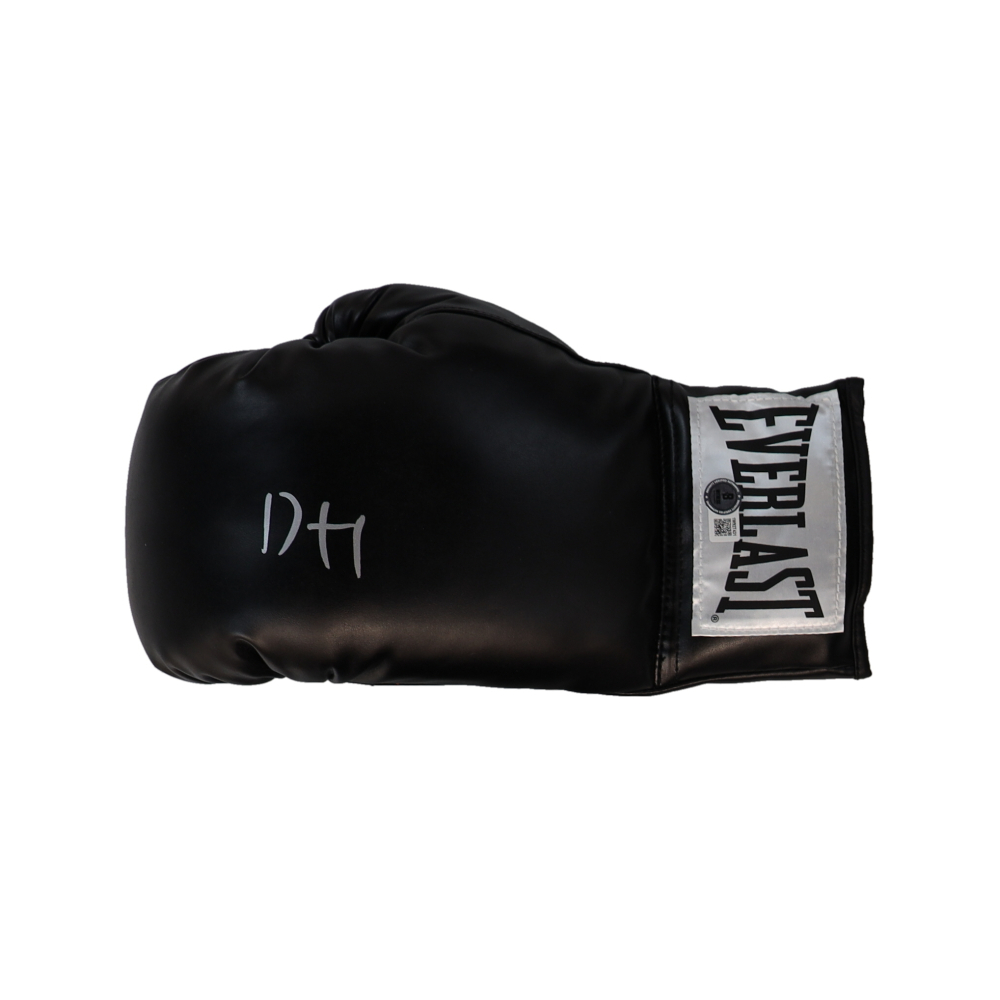 Devin Haney Signed Everlast Boxing Glove (Beckett) at PristineAuction.com