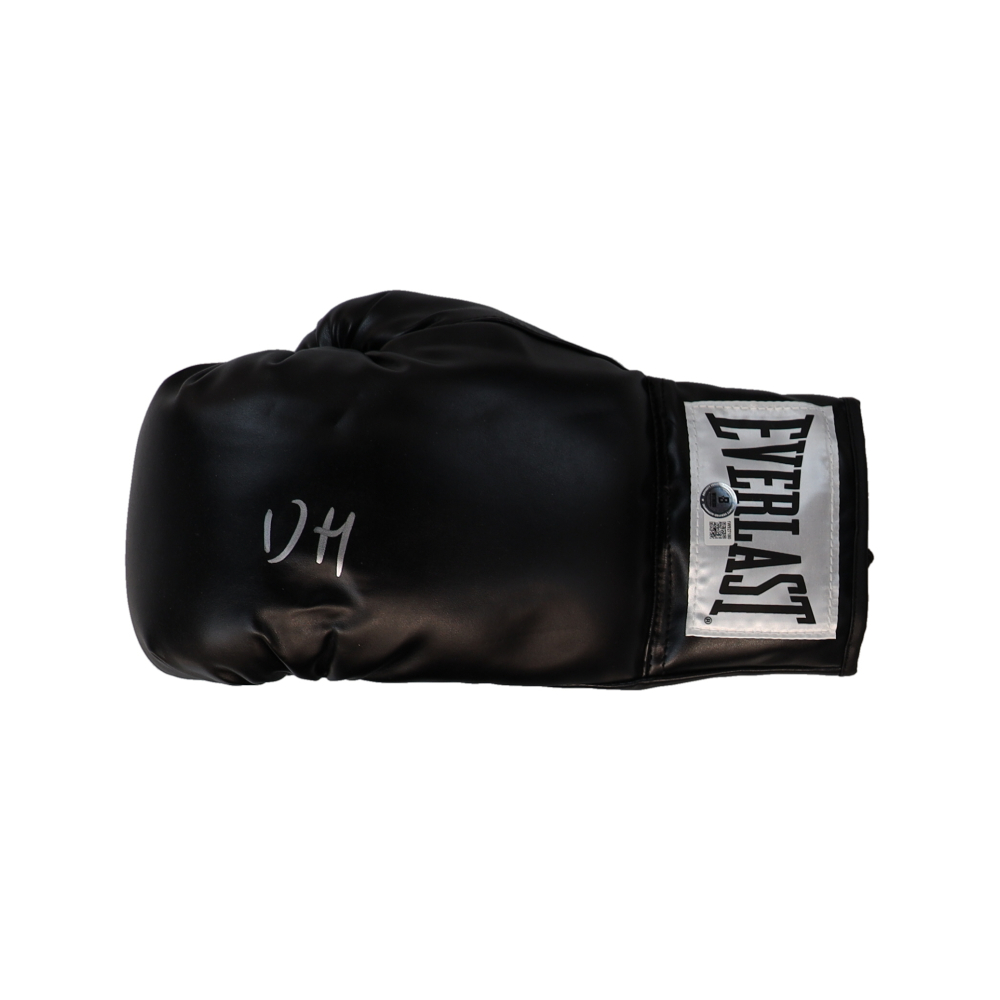 Devin Haney Signed Everlast Boxing Glove (Beckett) at PristineAuction.com