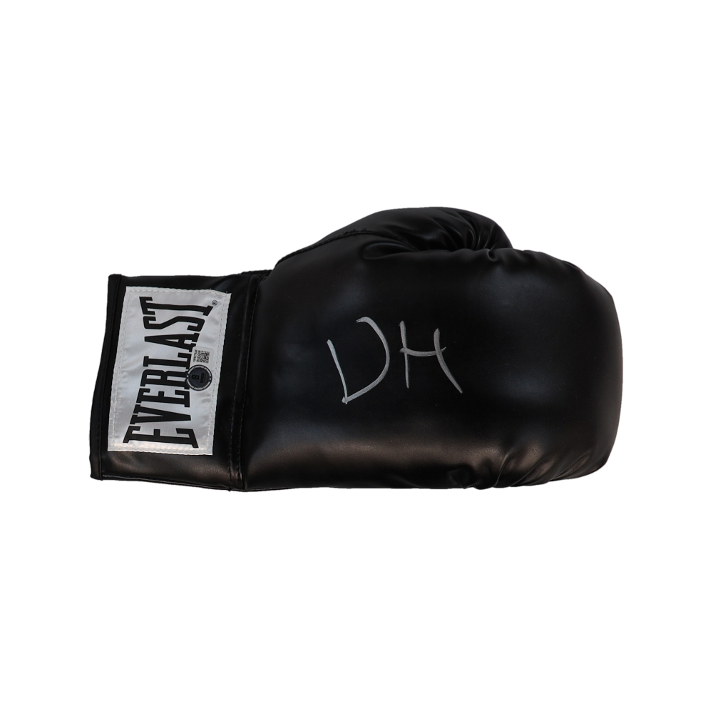 Devin Haney Signed Everlast Boxing Glove (Beckett) at PristineAuction.com