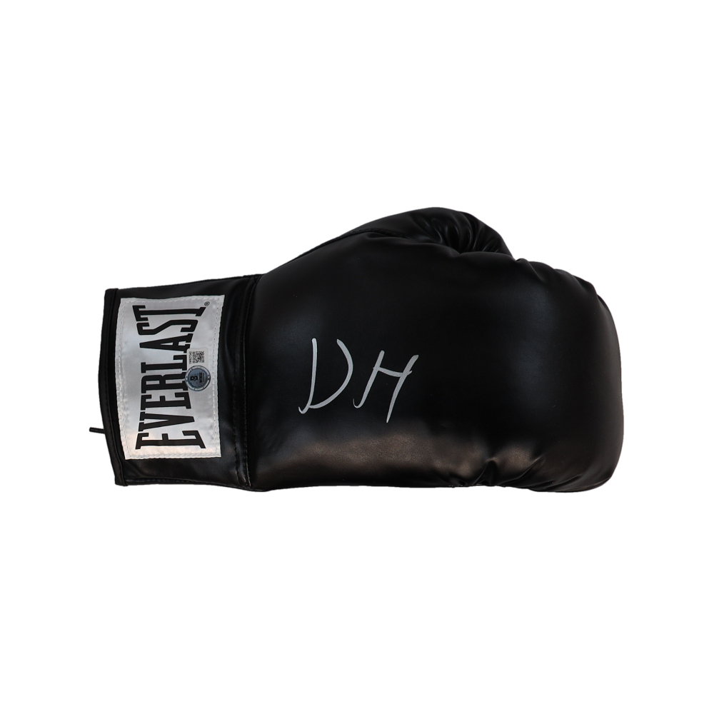 Devin Haney Signed Everlast Boxing Glove (Beckett) at PristineAuction.com