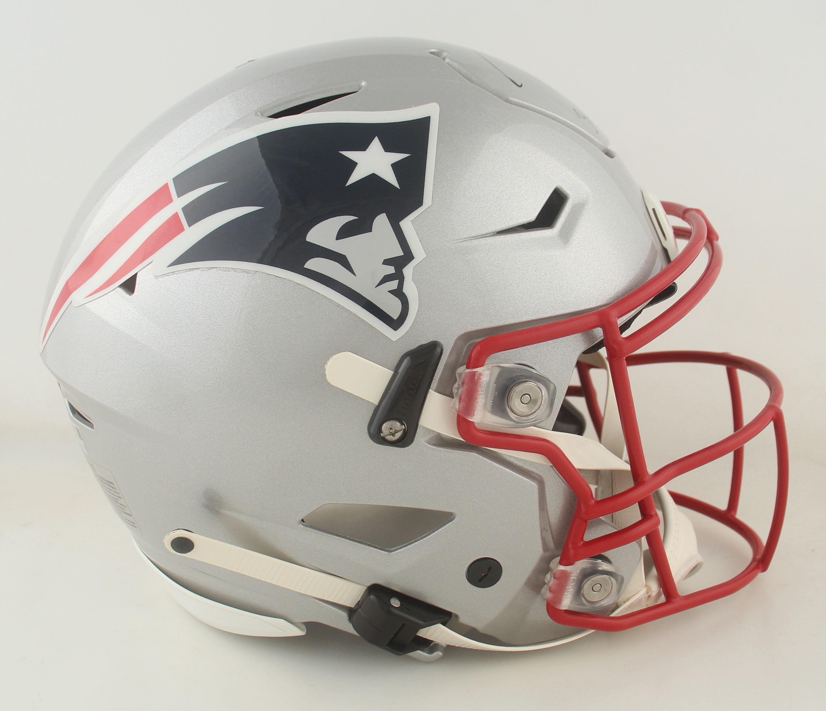 Tom Brady Signed Patriots Full-Size Authentic On-Field Speedflex Helmet Inscribed "3x NFL MVP" (Fanatics) at PristineAuction.com Tom Brady Signed Patriots Full-Size Authentic On-Field Speedflex Helmet Inscribed "3x NFL MVP" (Fanatics) at PristineAuction.com