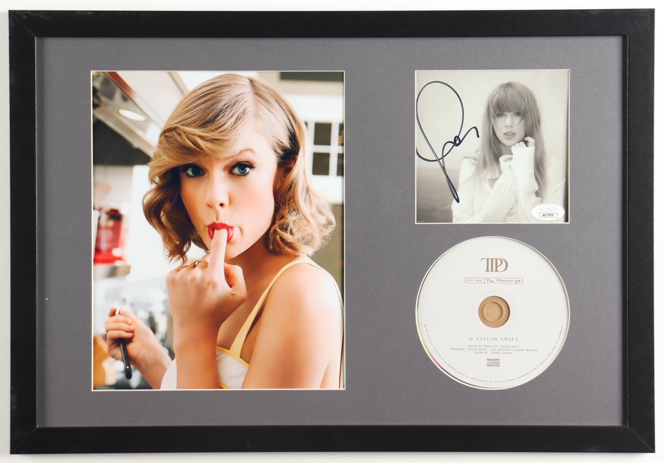 Taylor Swift Signed Custom Framed "The Tortured Poets Department" CD Album Insert Display With Disc (JSA) at PristineAuction.com Taylor Swift Signed Custom Framed "The Tortured Poets Department" CD Album Insert Display With Disc (JSA) at PristineAuction.com