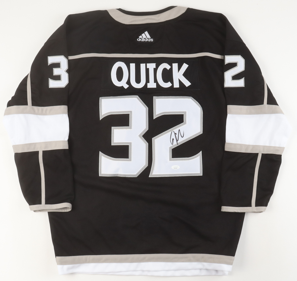Jonathan Quick Signed Jersey (JSA) at PristineAuction.com Jonathan Quick Signed Jersey (JSA) at PristineAuction.com