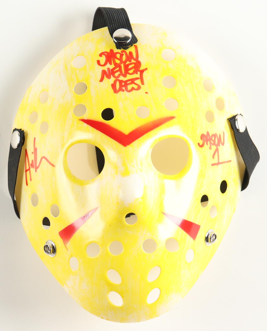 Ari Lehman Signed Jason "Friday the 13th" Mask Inscribed "Jason 1" & "Jason Never Dies!" (Beckett) at PristineAuction.com Ari Lehman Signed Jason "Friday the 13th" Mask Inscribed "Jason 1" & "Jason Never Dies!" (Beckett) at PristineAuction.com