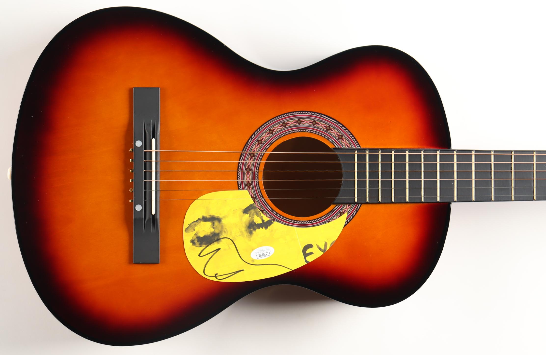 Ed Sheeran Signed 39" Acoustic Guitar (JSA) at PristineAuction.com Ed Sheeran Signed 39" Acoustic Guitar (JSA) at PristineAuction.com