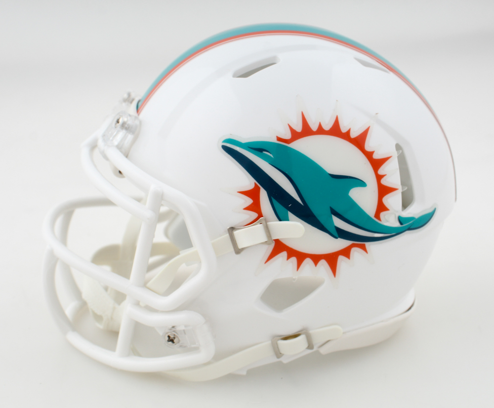 Tyreek Hill Signed Dolphins Speed Mini Helmet (Schwartz) at PristineAuction.com Tyreek Hill Signed Dolphins Speed Mini Helmet (Schwartz) at PristineAuction.com