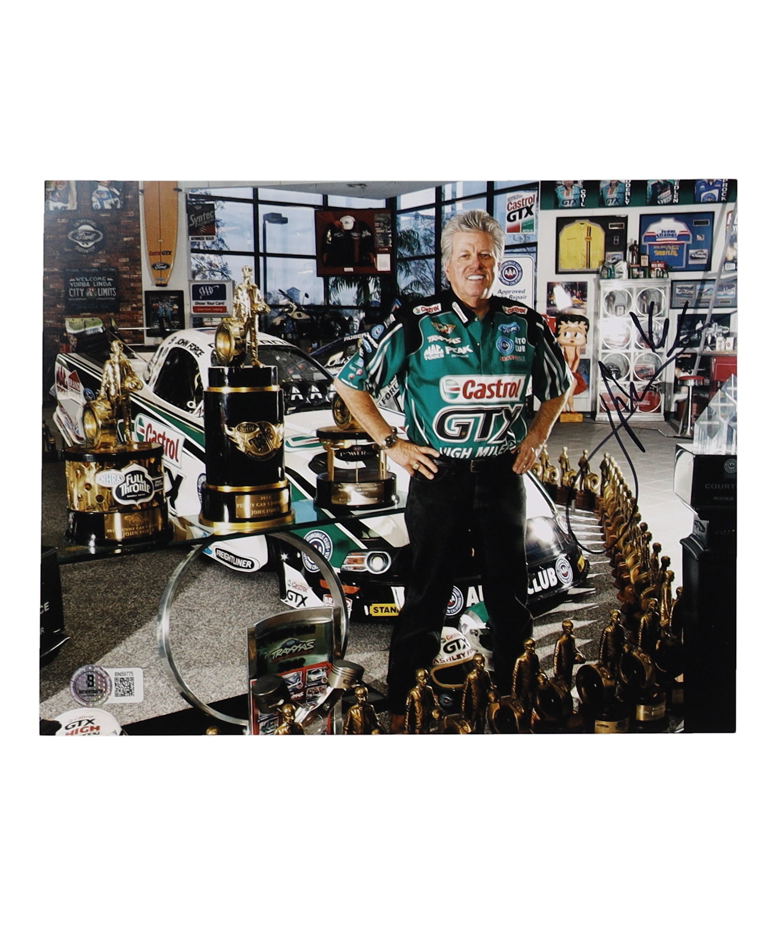 John Force Signed NHRA 8x10 Photo (Beckett) at PristineAuction.com John Force Signed NHRA 8x10 Photo (Beckett) at PristineAuction.com