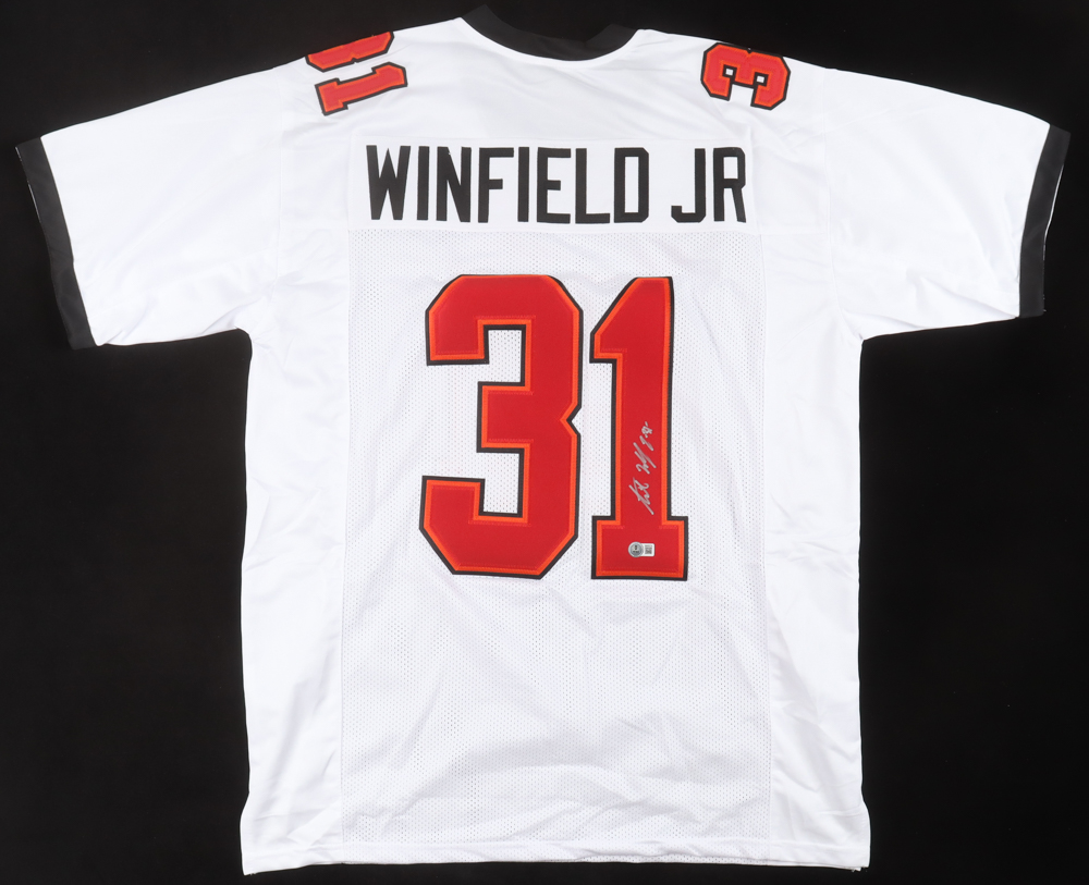 Antoine Winfield Jr. Signed Jersey (Beckett) at PristineAuction.com Antoine Winfield Jr. Signed Jersey (Beckett) at PristineAuction.com