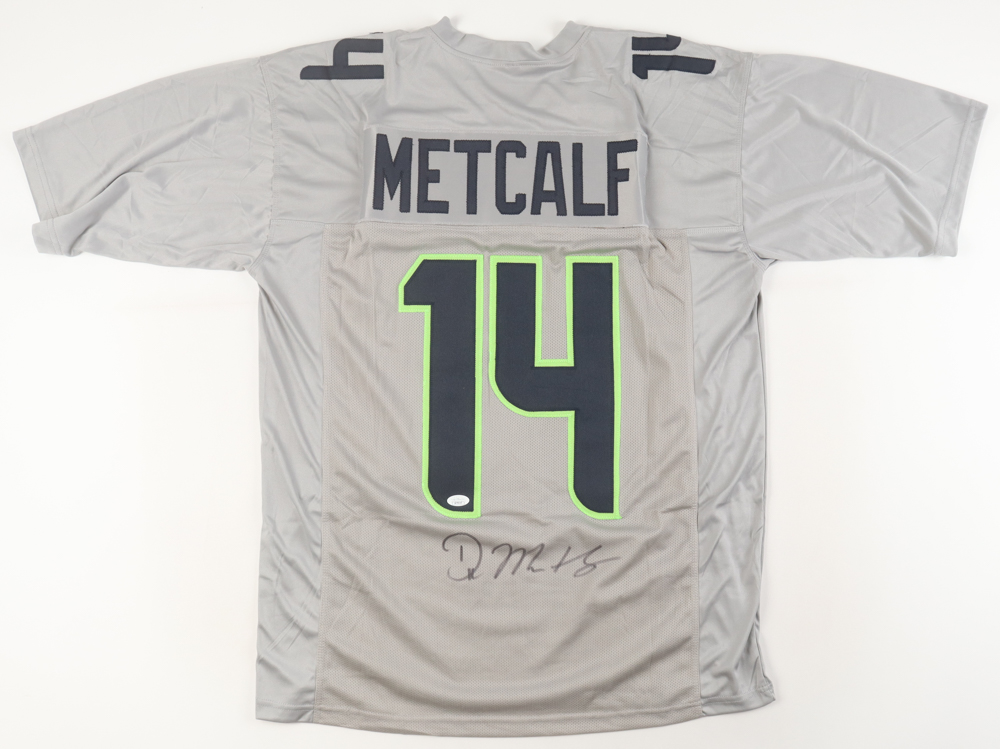 DK Metcalf Signed Jersey (JSA) at PristineAuction.com DK Metcalf Signed Jersey (JSA) at PristineAuction.com