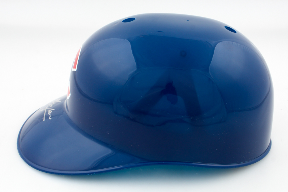 Aroldis Chapman Signed Cubs Full-Size Batting Helmet (Schwartz) at PristineAuction.com Aroldis Chapman Signed Cubs Full-Size Batting Helmet (Schwartz) at PristineAuction.com