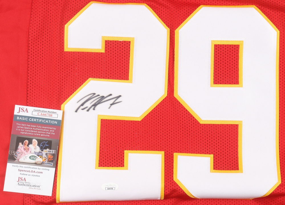 Kareem Hunt Signed Jersey (JSA) at PristineAuction.com Kareem Hunt Signed Jersey (JSA) at PristineAuction.com