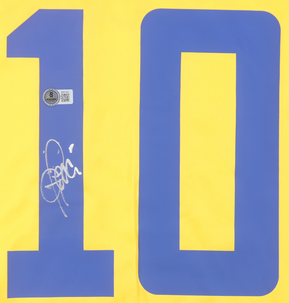 Luis Garcia Signed Jersey (Beckett) at PristineAuction.com Luis Garcia Signed Jersey (Beckett) at PristineAuction.com