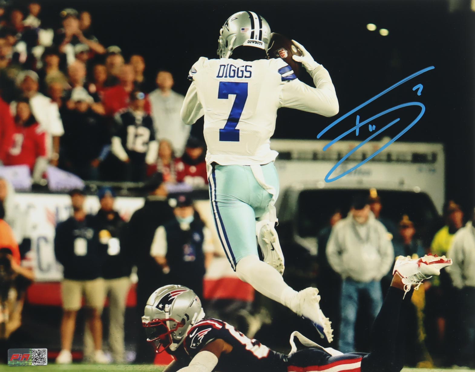 Trevon Diggs Signed Cowboys 11x14 Photo (PIA) at PristineAuction.com Trevon Diggs Signed Cowboys 11x14 Photo (PIA) at PristineAuction.com