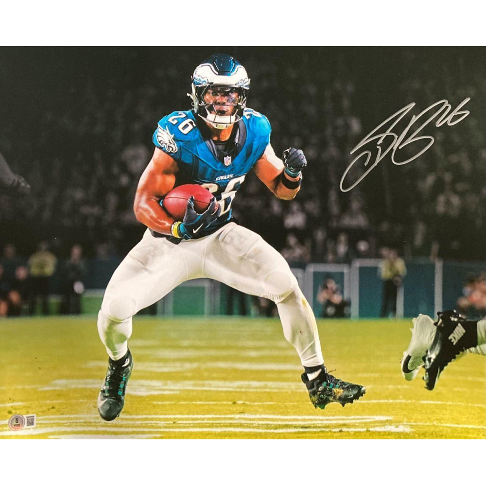 Saquon Barkley Signed Eagles 16x20 Photo (Beckett) | Pristine Auction
