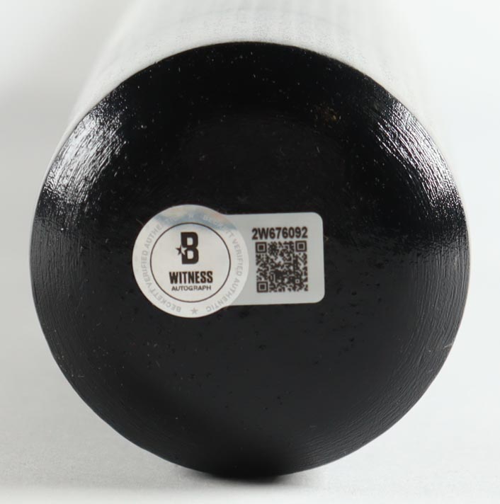 Tino Martinez Signed Louisville Slugger Baseball Bat Inscribed "'96 '98 '99 '00 WS Champs" (Beckett) at PristineAuction.com Tino Martinez Signed Louisville Slugger Baseball Bat Inscribed "'96 '98 '99 '00 WS Champs" (Beckett) at PristineAuction.com