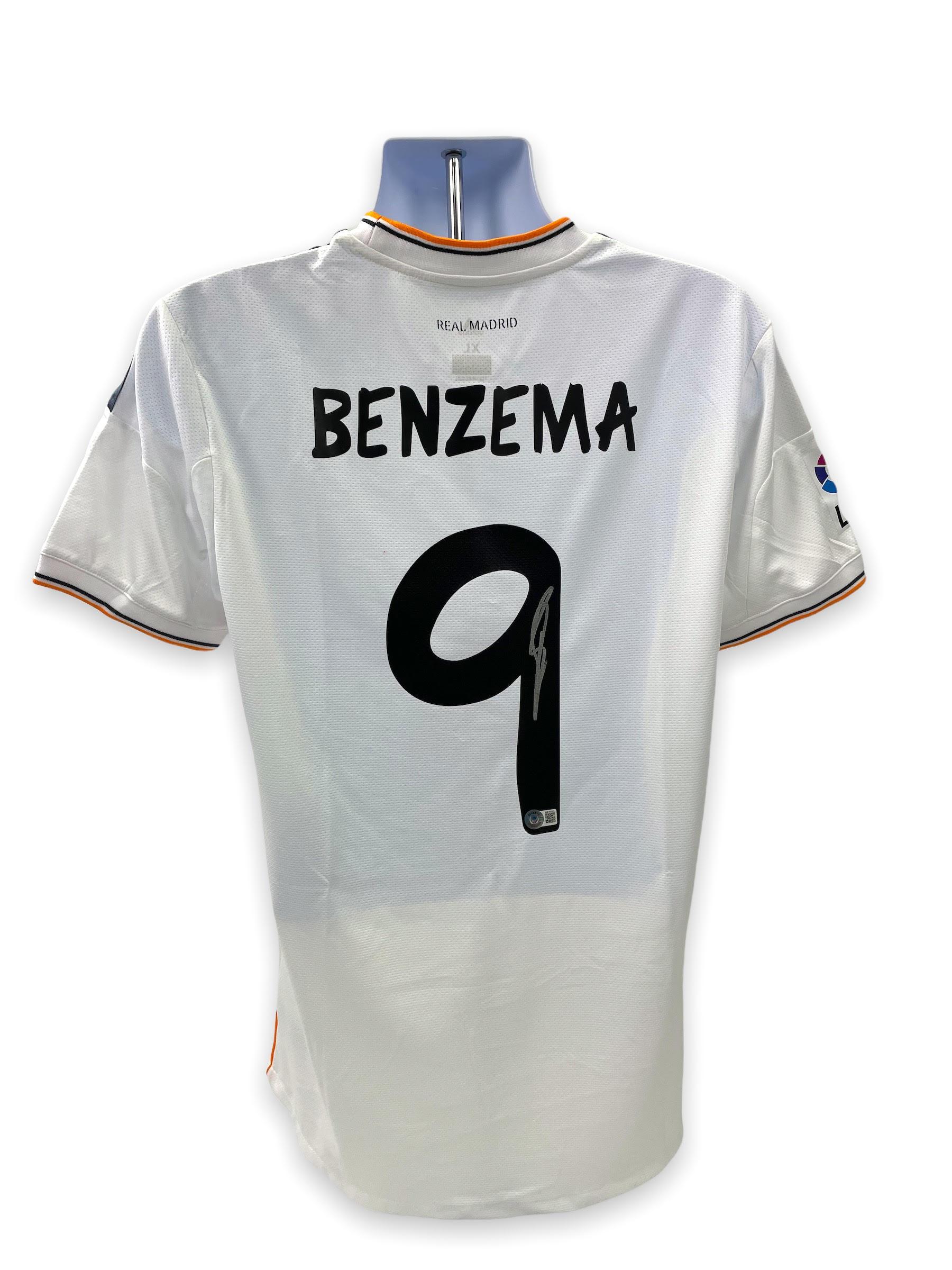 Karim Benzema Signed Real Madrid Jersey (Beckett) at PristineAuction.com Karim Benzema Signed Real Madrid Jersey (Beckett) at PristineAuction.com