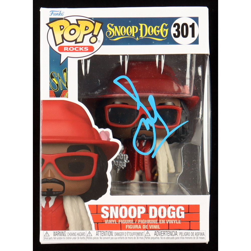 snoop-dogg-signed-snoop-dogg-301-funko-pop-vinyl-figure-beckett