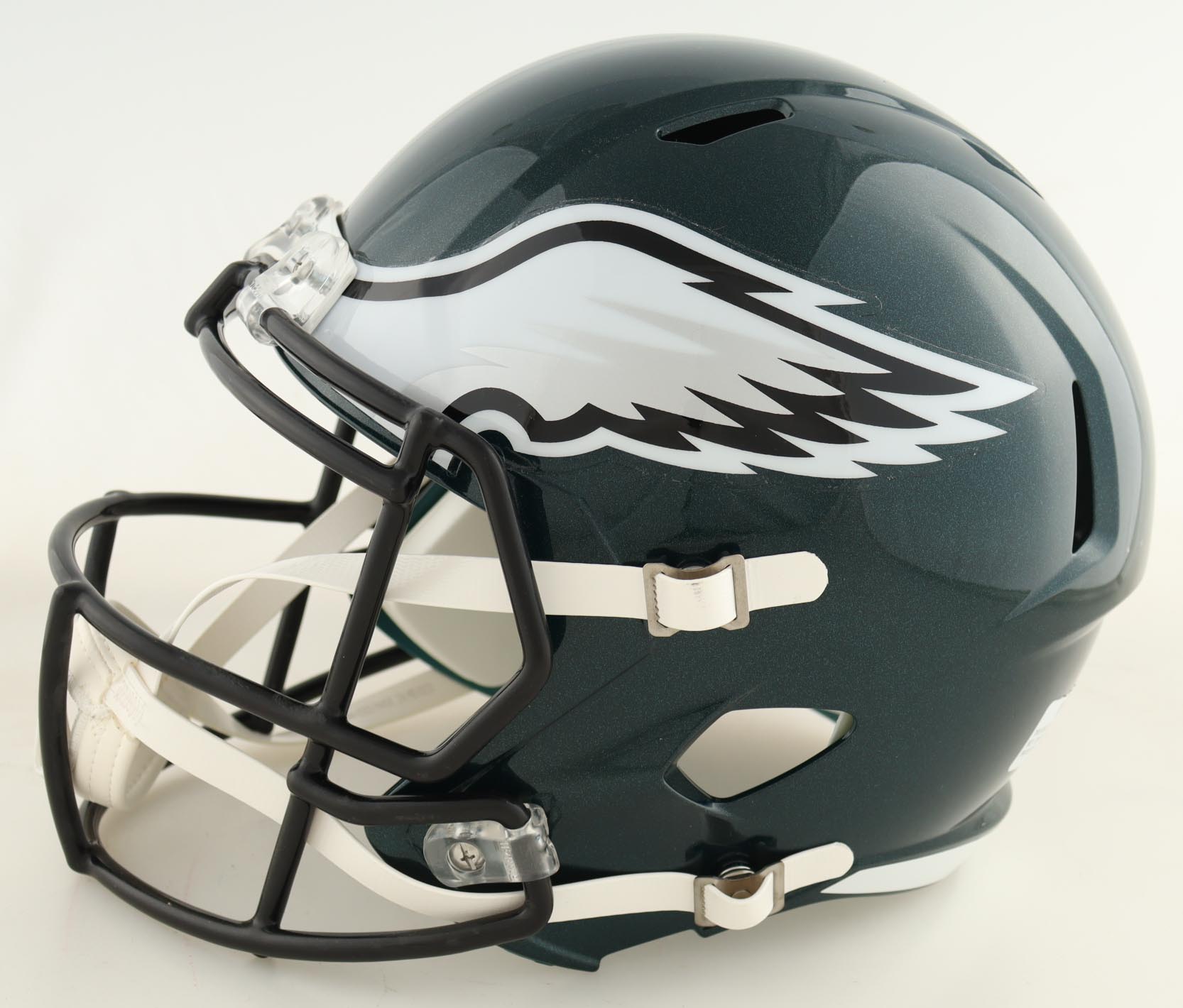 Darius Slay, Brandon Graham & Jalen Carter Signed Eagles Full-Size Speed Helmet (Beckett) at PristineAuction.com Darius Slay, Brandon Graham & Jalen Carter Signed Eagles Full-Size Speed Helmet (Beckett) at PristineAuction.com