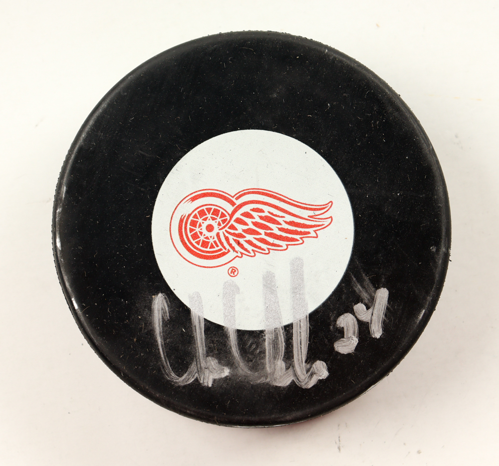 Chris Chelios Signed Red Wings Logo Hockey Puck (All World Memorabilia) at PristineAuction.com Chris Chelios Signed Red Wings Logo Hockey Puck (All World Memorabilia) at PristineAuction.com