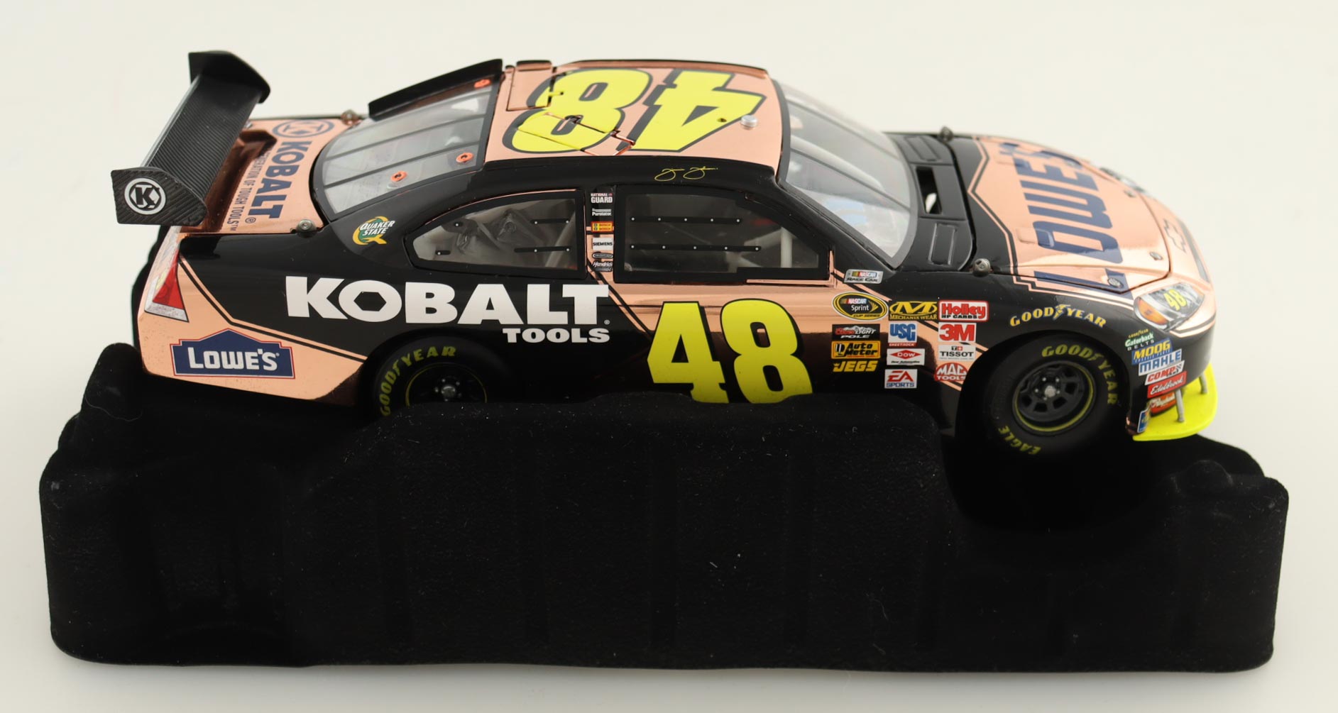 Jimmie Johnson LE #48 Lowe's / Kobalt Tool Elite Copper 2010 Chevrolet 1:24 Diecast Car at PristineAuction.com Jimmie Johnson LE #48 Lowe's / Kobalt Tool Elite Copper 2010 Chevrolet 1:24 Diecast Car at PristineAuction.com