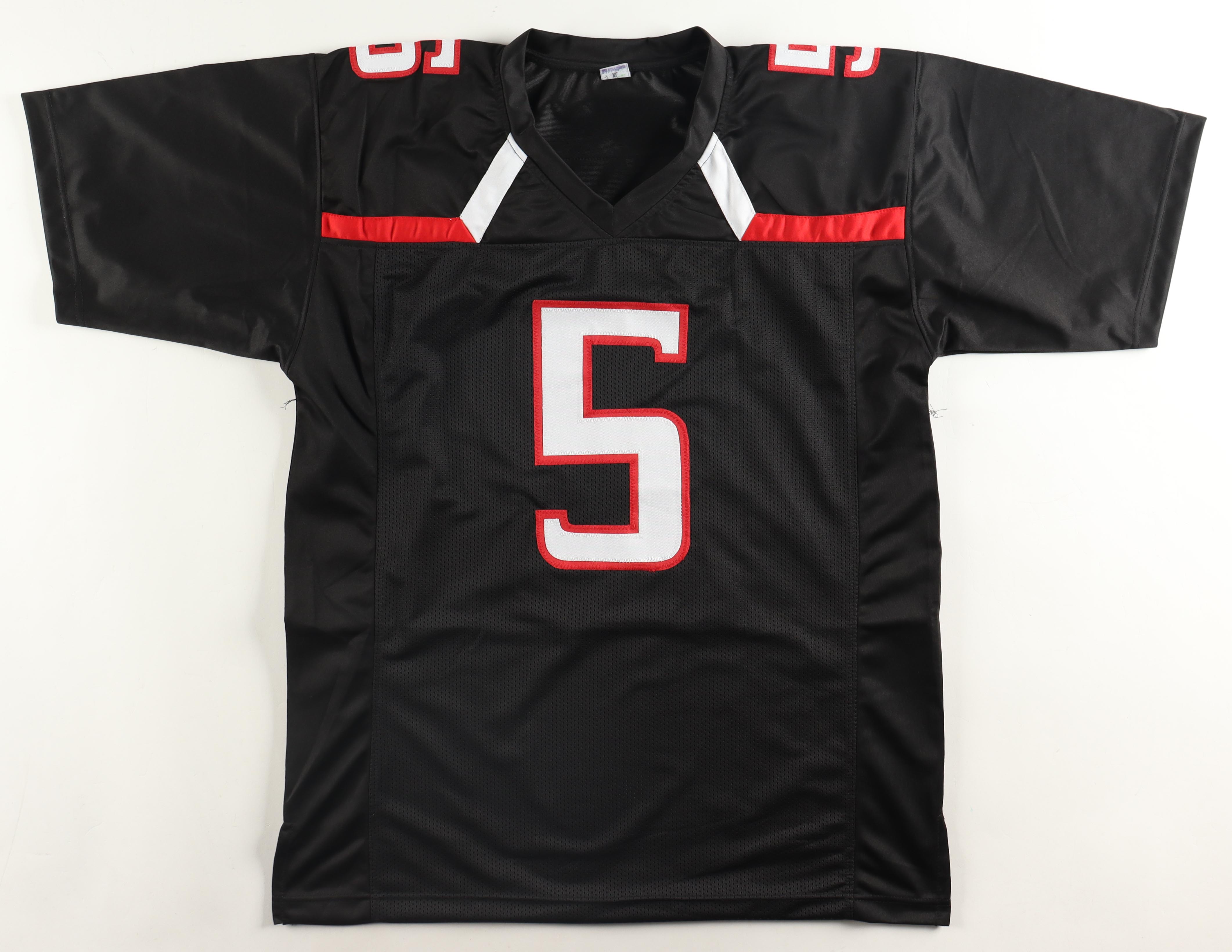 Patrick Mahomes Signed Jersey (Beckett) at PristineAuction.com Patrick Mahomes Signed Jersey (Beckett) at PristineAuction.com