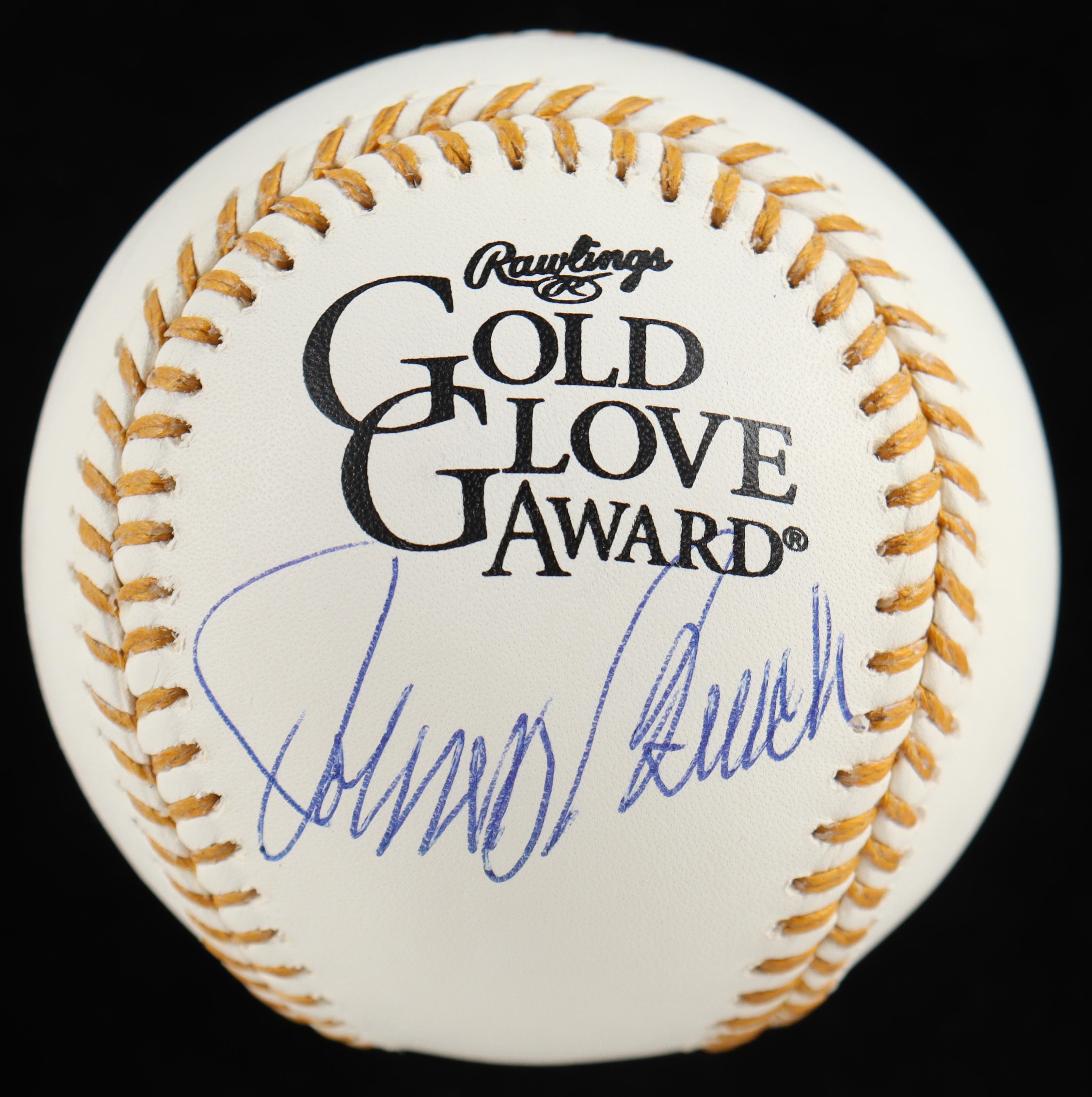 Johnny Bench Signed Gold Glove Award Baseball With Display Case (PSA 9.5 | PSA Auto Grade 9 | Fanatics) at PristineAuction.com Johnny Bench Signed Gold Glove Award Baseball With Display Case (PSA 9.5 | PSA Auto Grade 9 | Fanatics) at PristineAuction.com