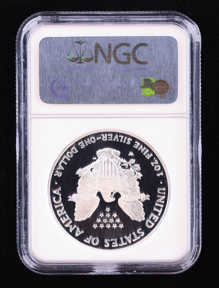 2006-W Proof American Silver Eagle - 20th Anniversary Silver Dollar Set (NGC PF69 ULTRA CAMEO) at PristineAuction.com 2006-W Proof American Silver Eagle - 20th Anniversary Silver Dollar Set (NGC PF69 ULTRA CAMEO) at PristineAuction.com