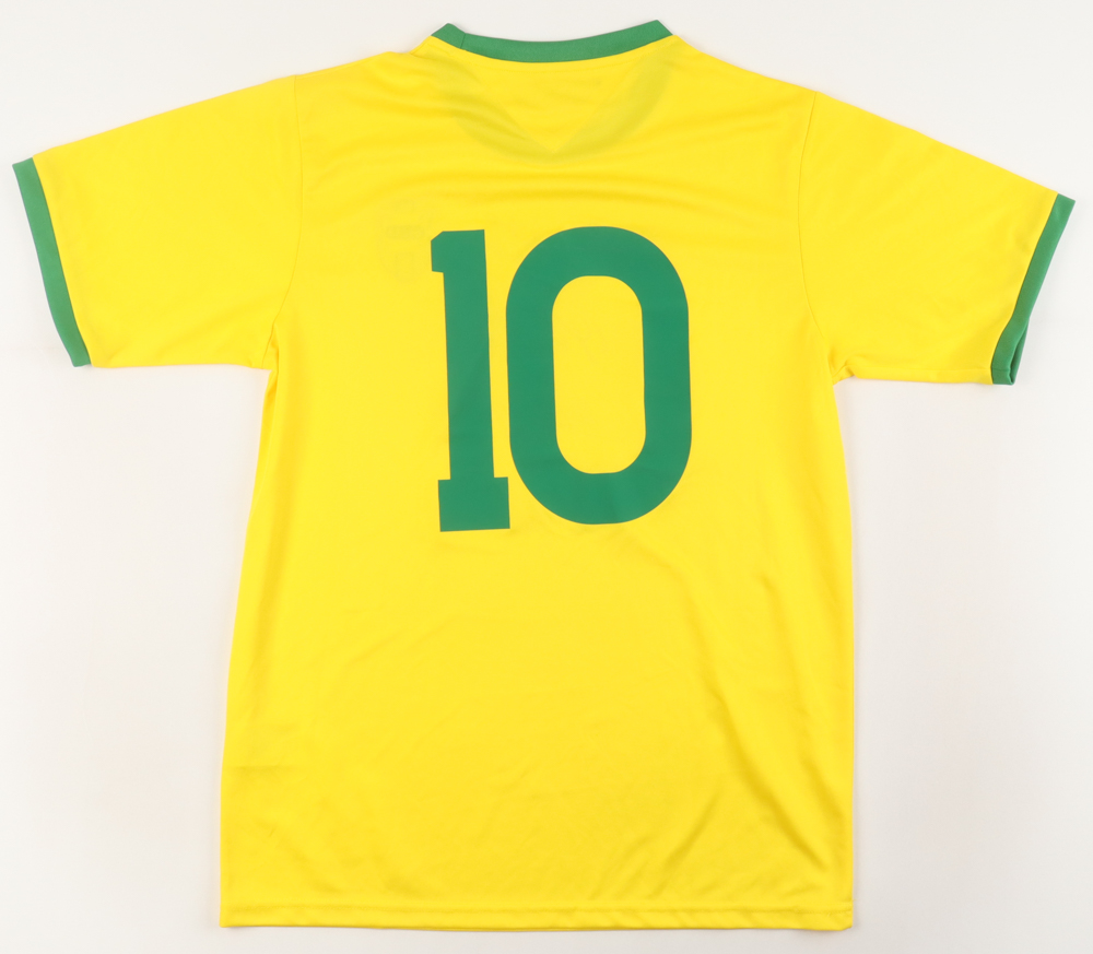 Brazil National Team Jersey Signed By (4) Pele, Ronaldinho, Neymar Jr. & Ronaldo (Beckett) at PristineAuction.com Brazil National Team Jersey Signed By (4) Pele, Ronaldinho, Neymar Jr. & Ronaldo (Beckett) at PristineAuction.com